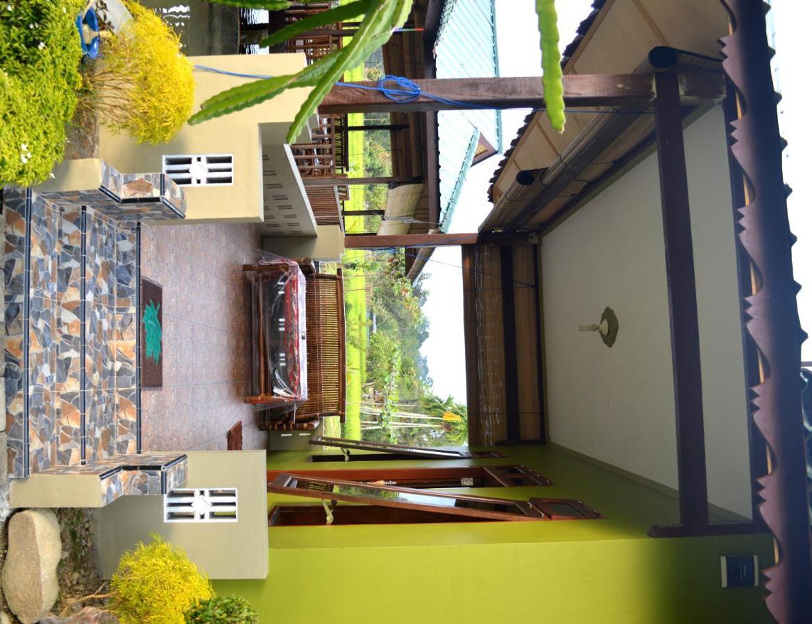 Ambow Homestay Jungle Trekking & Village Tour Bukit Lawang Exteriér fotografie