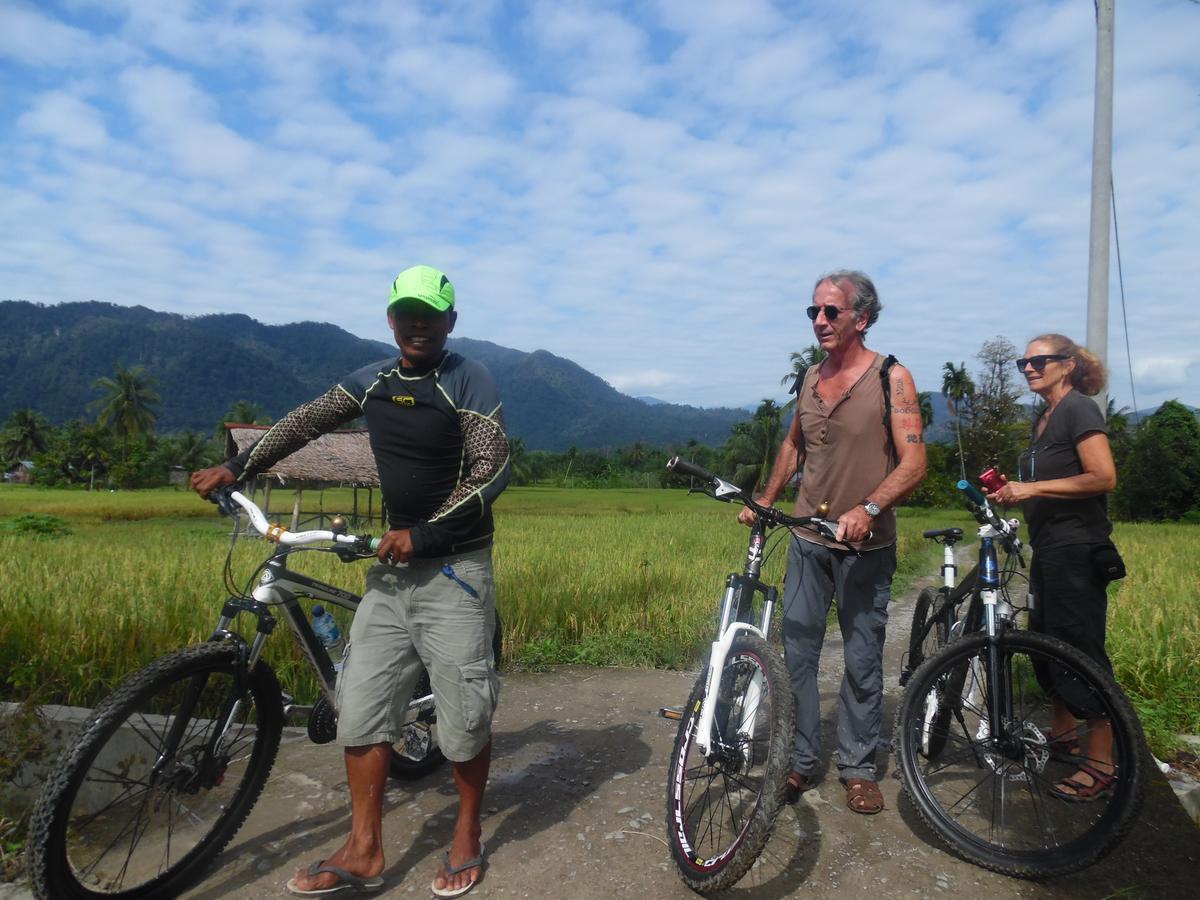 Ambow Homestay Jungle Trekking & Village Tour Bukit Lawang Exteriér fotografie